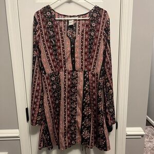 American Rag Cie w/pockets 
Multicolor Floral dress Size L. Fall Wedding